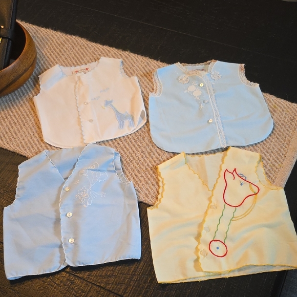Kids Embroidered Vest Set -‎ Blue, White, Cream - Picture 1 of 8